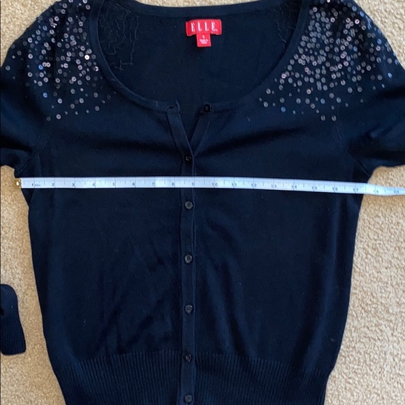 Black button up sweater by ELLE (AB) - Picture 7 of 9